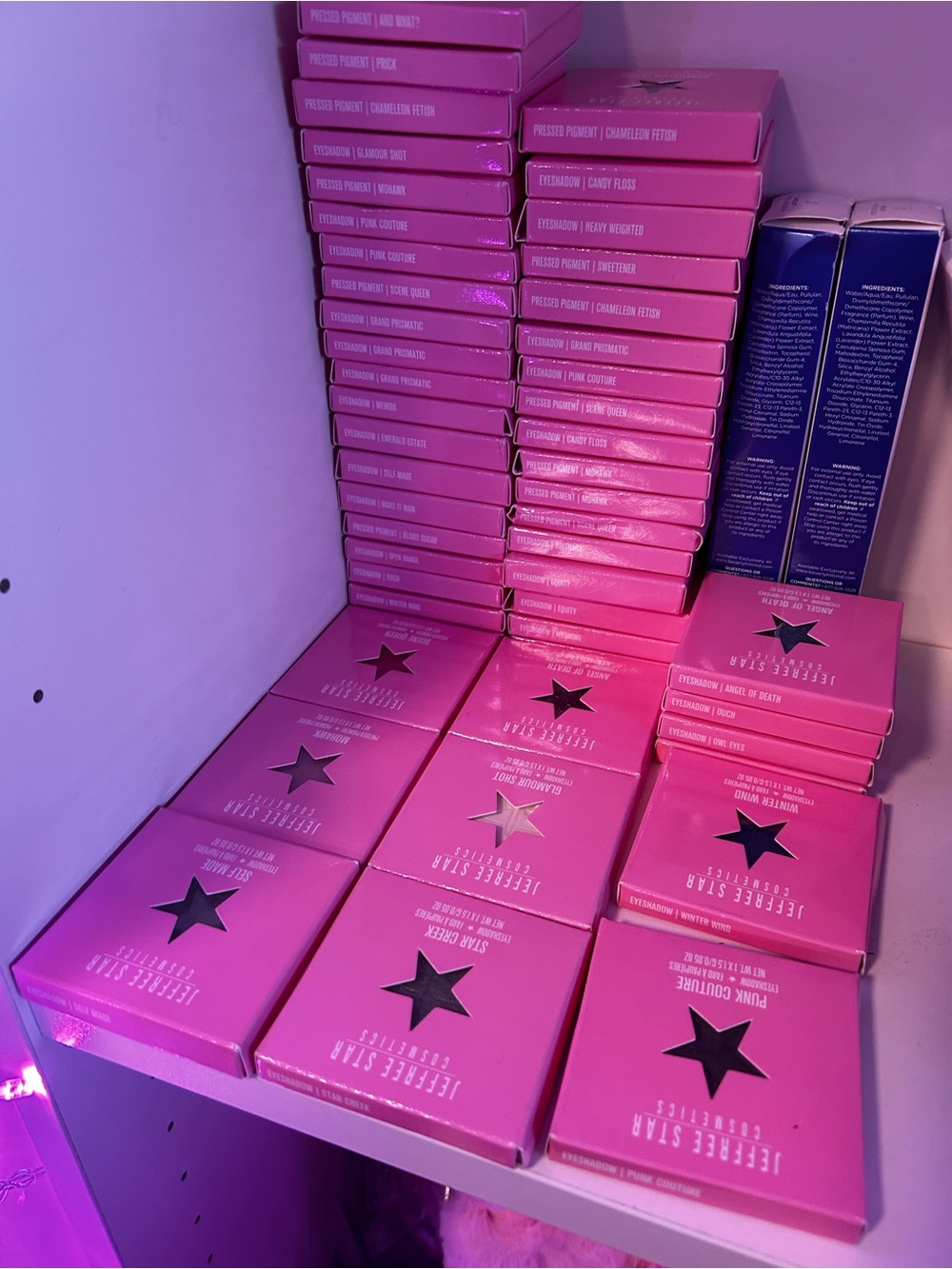 Jeffree Star Eyeshadow & Contour Compact Assortment bundle of colors  set of 4